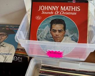 VINTAGE CHRISTMAS and DISNEY Vinyls