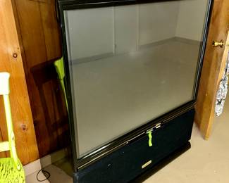 Vintage Pioneer projection tv