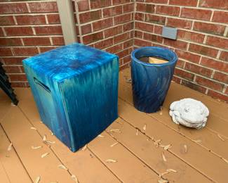 Turquoise ceramic garden stool, square