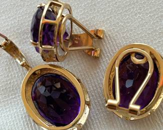 Amethyst on Gold