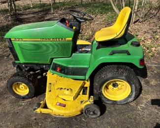 John Deere 425