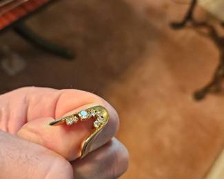 14k gold and diamond ring