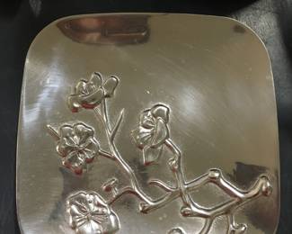 Metal platter
