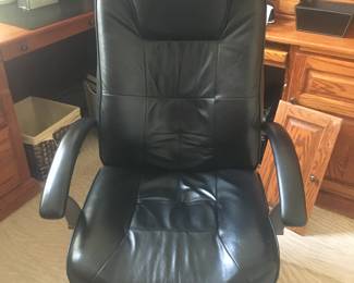 Desk chair