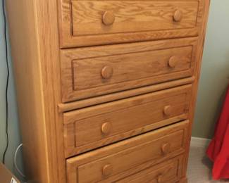 Chest of drawers
