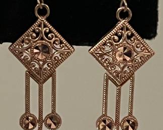 Gorgeous 14k rose gold earrings