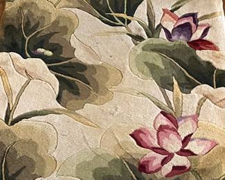 Cut pile wool runner!  Loving this retro Waterlily pattern