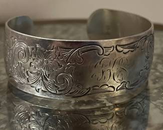 Late 1800s sterling cuff