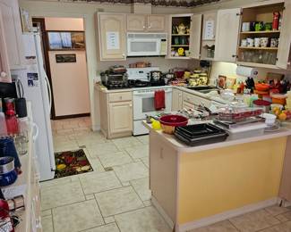 All Kitchen appliances for sale except Refrigerator. Kitchen cabinets also for sale