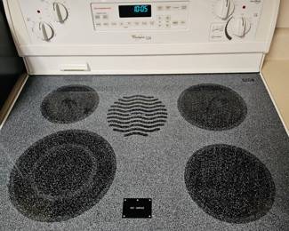 Whirlpool- All Kitchen appliances for sale except Refrigerator. Kitchen cabinets also for sale