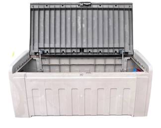 Large Suncasttype Storage Chest