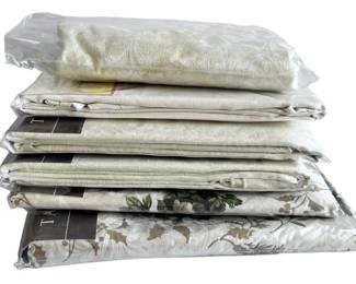 Six New Elegant Tablecloths