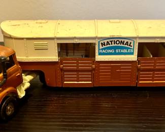 Articulated Horse Box by Corgi Major Toys