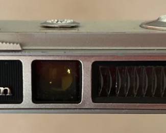 Yashica Atoron
