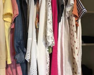 CLOTHING - MOSTLY WOMEN'S