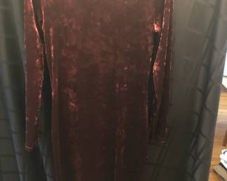 VELVET DRESS