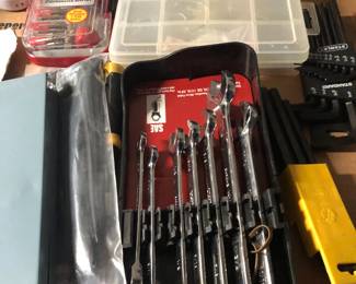 WRENCH SET