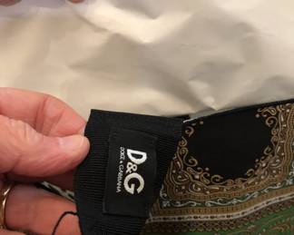 D&G LABEL DETAIL