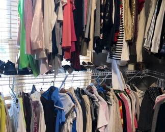 CLOTHING - MOSTLY WOMEN'S