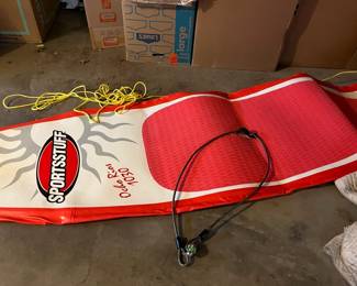 INFLATABLE PADDLE BOARD