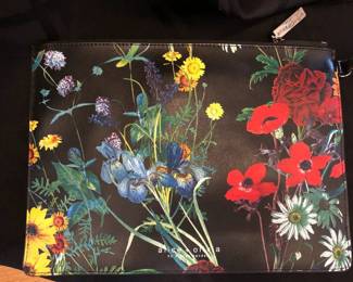 ALICE & OLIVIA FLORAL ENVELOPE CLUTCH