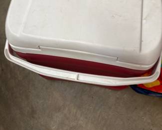Ice chest