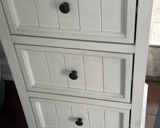 white farm house 3 drawer side table