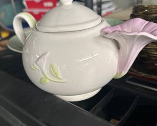 tea pot