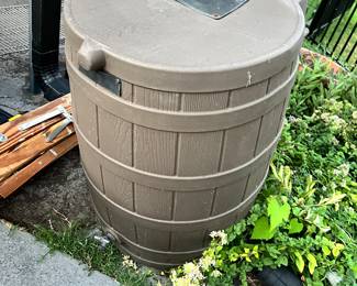 rain barrel