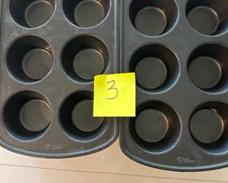 Muffin pans 