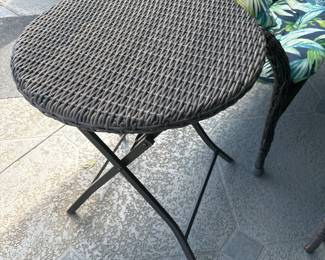 small wicker table 