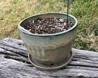 pots