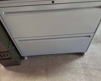 Legal filling cabinet on wheels