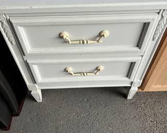 2 drawer chest
