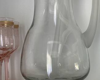 Large glass mixing picture