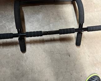 chin up bar for door
