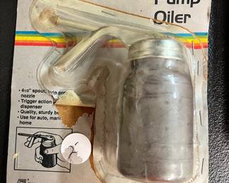 vintage pump oiler