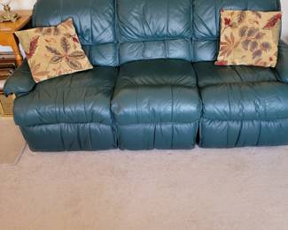 Couch w/ built-in recliners