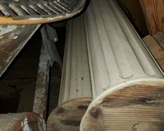 Fluted Columns (3)