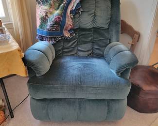 Rocker/Recliner 