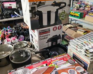 Lots of new kitchenware