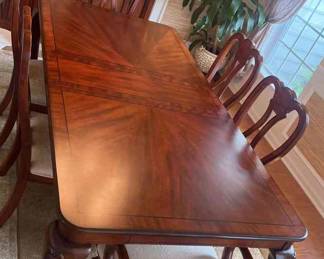 Dining Table and 6 Chairs