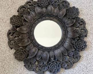 Large Dimensional Wall Mirror