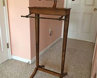 Wardrobe Valet Stand