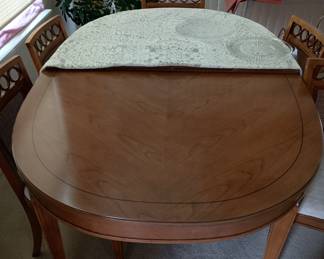 Table comes with protection pads