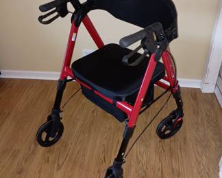 Combo wheel / Walker  with seat