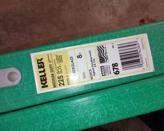 Brand: Keller  8' Ladder 
