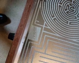 Hotray,  has been tested and is fully functioning.
New power cord. 