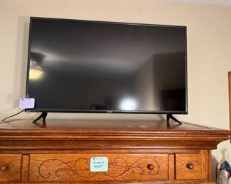 Vizio 43” TV - approximately 2 years old
Available for presale 