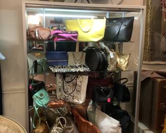 Ferragamo, Marc Jacobs, Gucci